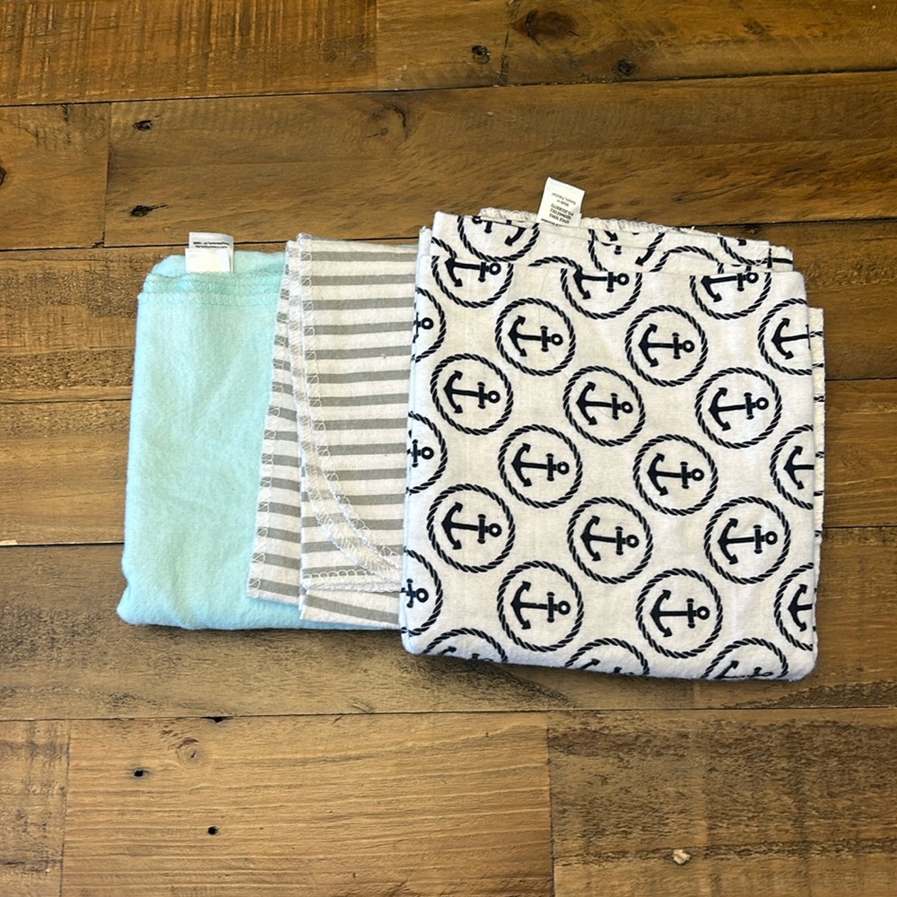 HB Baby Swaddle Blankets